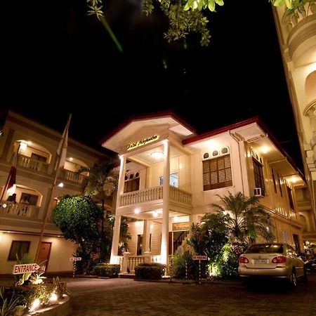 Hotel Alejandro Tacloban Eksteriør billede